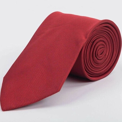 Аренда галстука бордового цвета с мелким узором для мужских костюмов