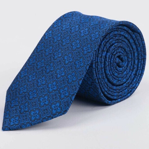 Галстук напрокат синего цвета с фактурным чередующимся узором для мужских костюмов