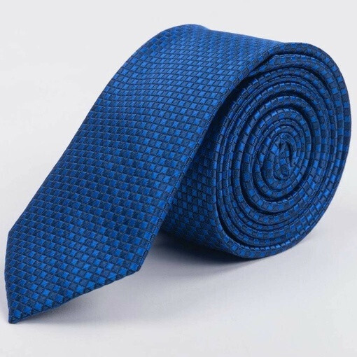 Аренда синего галстука с мелким шахматным узором для мужского костюма
