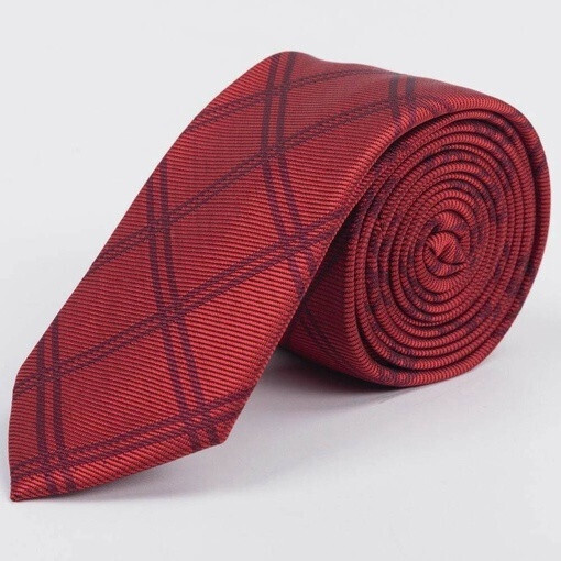 Прокат красного галстука в крупную клетку для мужского костюма