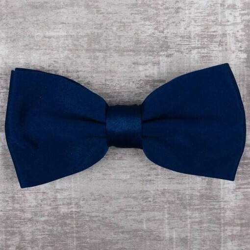 Прокат однотонной бабочки синего цвета для мужски костюмов