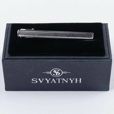 Аренда зажима с гравировкой для мужского костюма